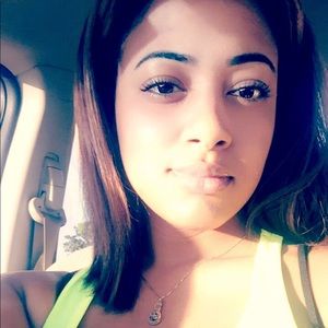 Meet your Posher, Maegan